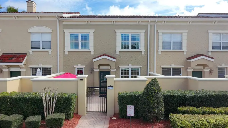 2726 Bella Vista Dr, FL