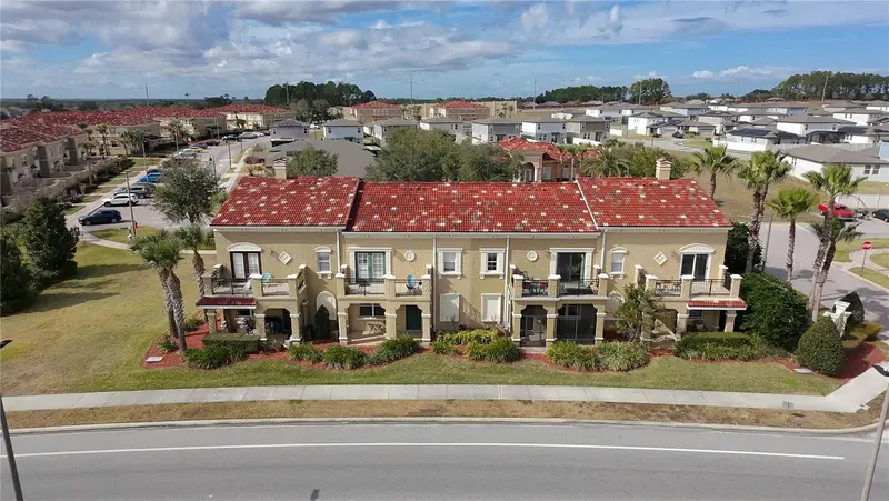 2726 Bella Vista Dr, FL