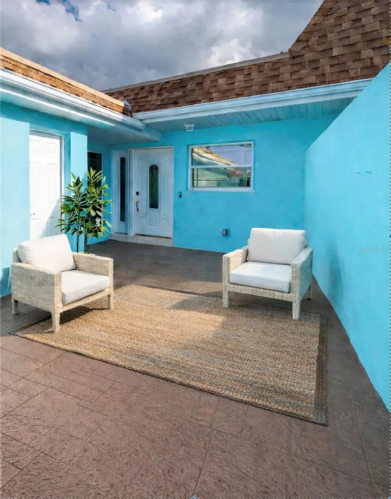 350 Boca Ciega Point Blvd, FL