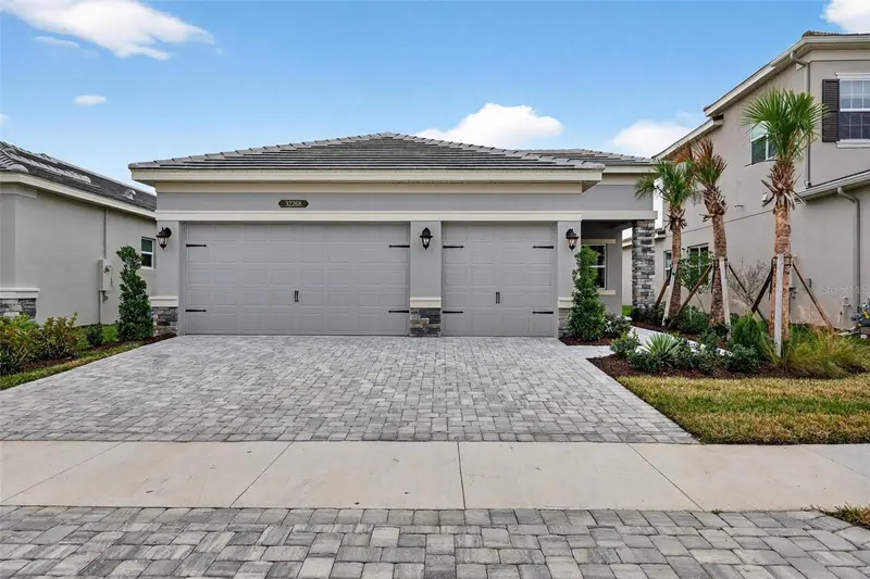 32268 Mahogany Valley Dr, FL
