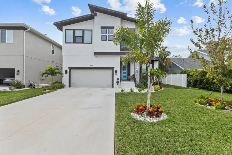 4104 W Cleveland St, FL