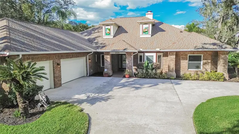 133 Barrington Dr, FL