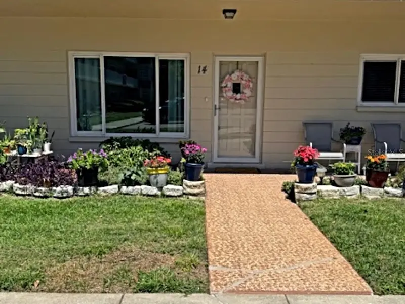 2262 Swedish Dr #14, FL