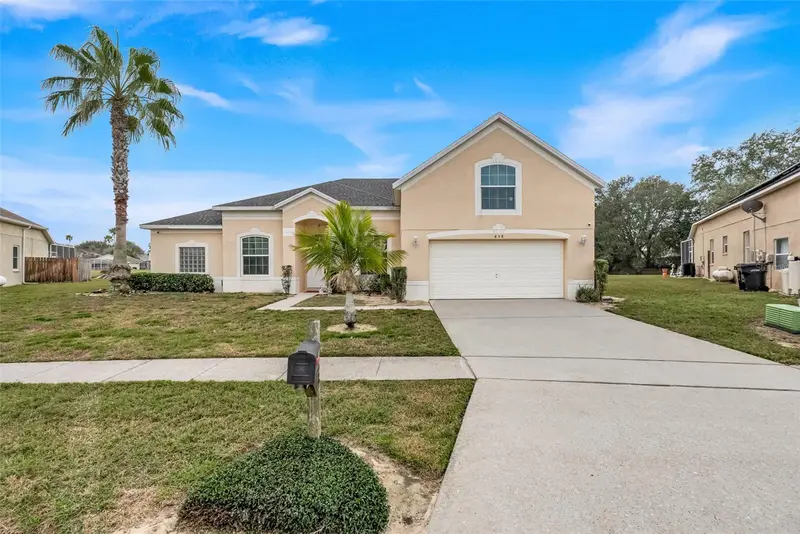 458 Bloomingdale Dr, FL