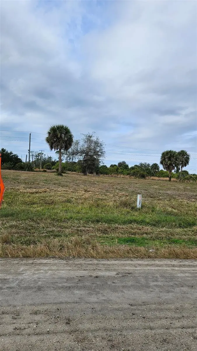 279 Boundary Blvd, FL