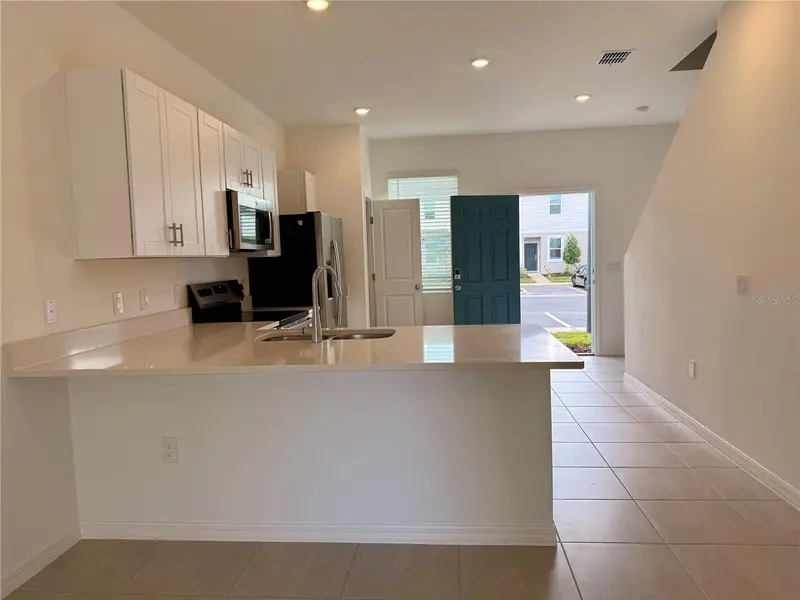 2996 Skyline Loop, FL
