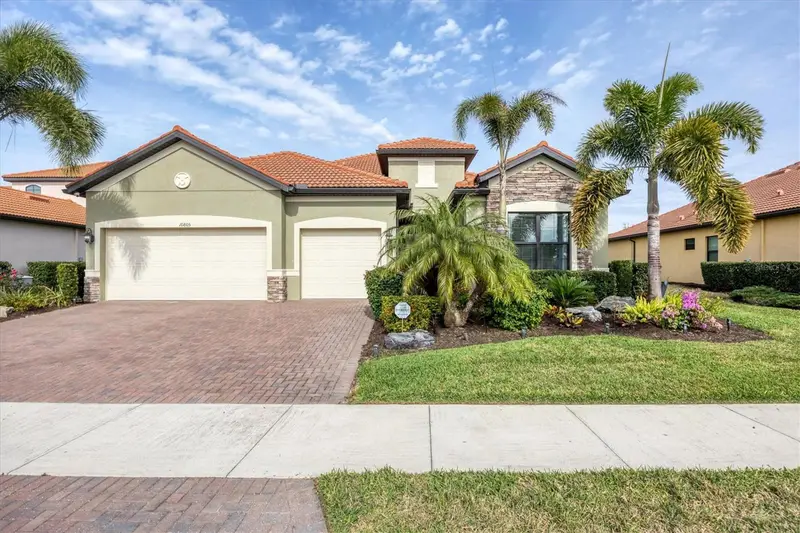 10805 Whisk Fern Dr, FL