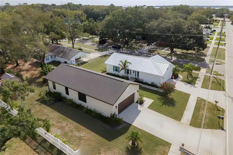 311 Washington Ave, FL
