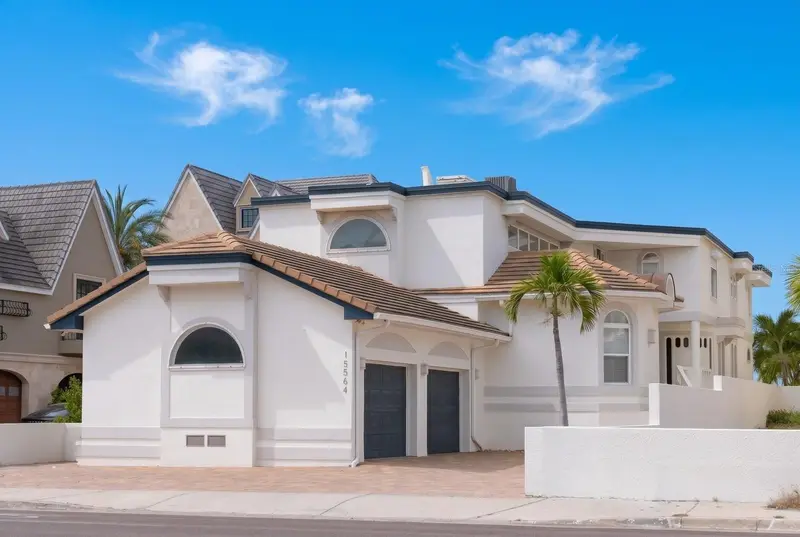 15564 Gulf Blvd, FL