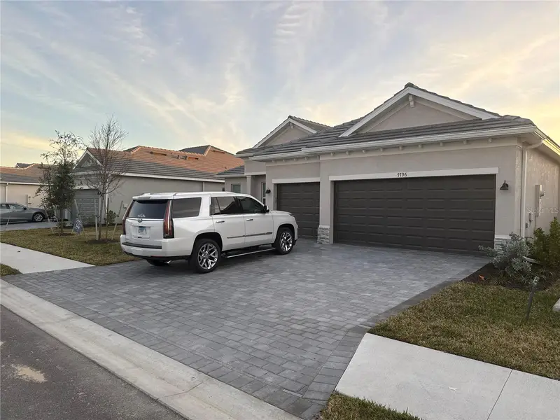 7796 Lakes Edge Ln, FL