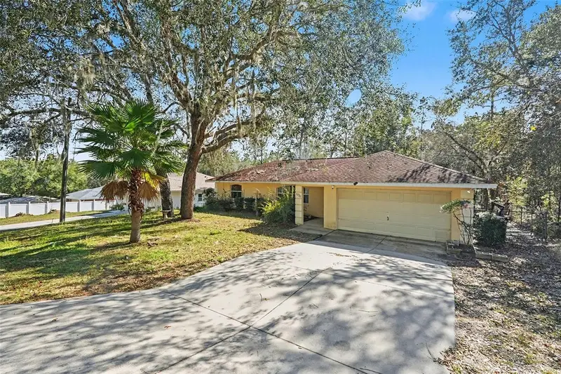 3220 E Rogers St, FL