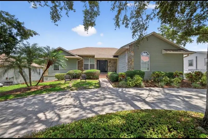 1922 Matthew Ct, FL
