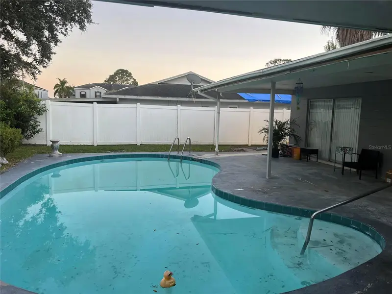 2421 Archer Blvd, FL