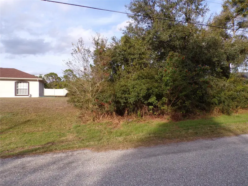 Merolla Rd, FL