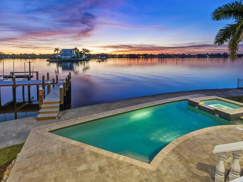 1500 Caribbean Dr, FL