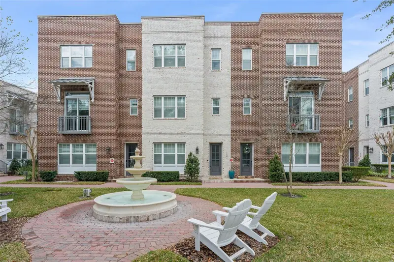 131 Oak Laurel Dr, FL