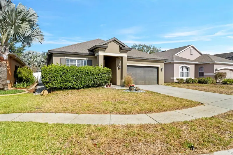 632 Winthrop Dr, FL