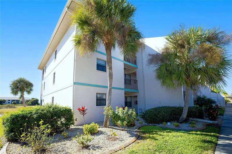 175 Kings Hwy #1131, FL