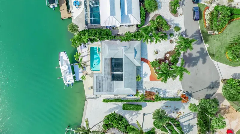 922 Casey Cove Dr, FL