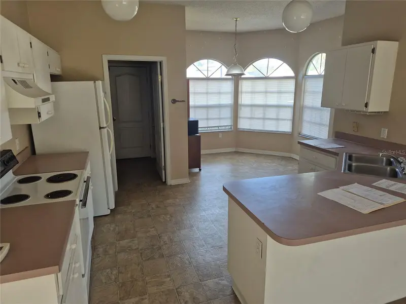 23300 Dover Dr, FL