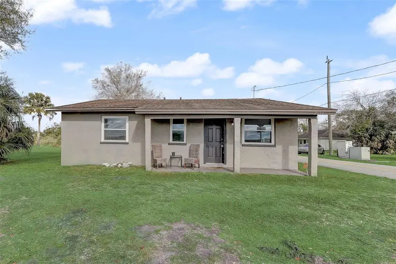 2590 E State Road 46, FL