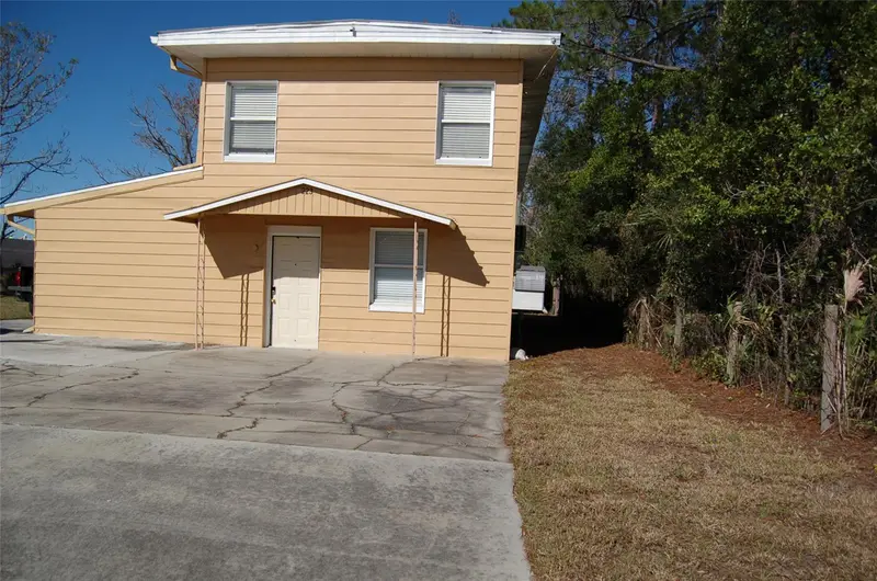 223 County Road 466a, FL