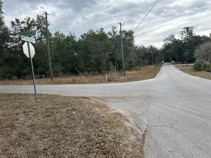 Sw Shorewood Dr, FL