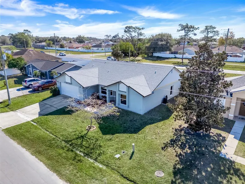105 Dorchester Ct, FL