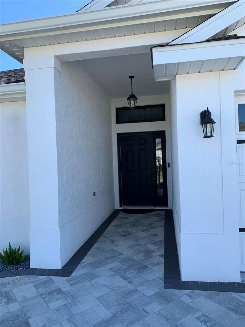 775 Shivers Loop, FL