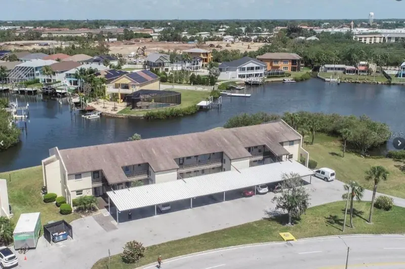4609 Marine Pkwy #102, FL