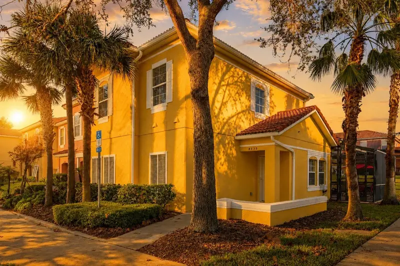8535 Bay Lilly Loop, FL