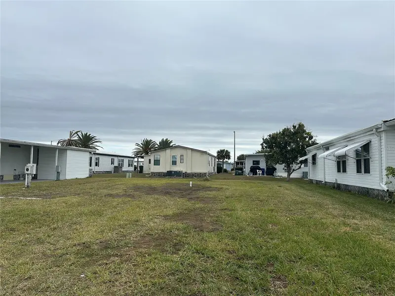 707 Blackburn Blvd, FL