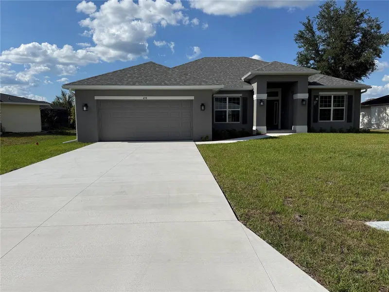 498 Santiguay St, FL