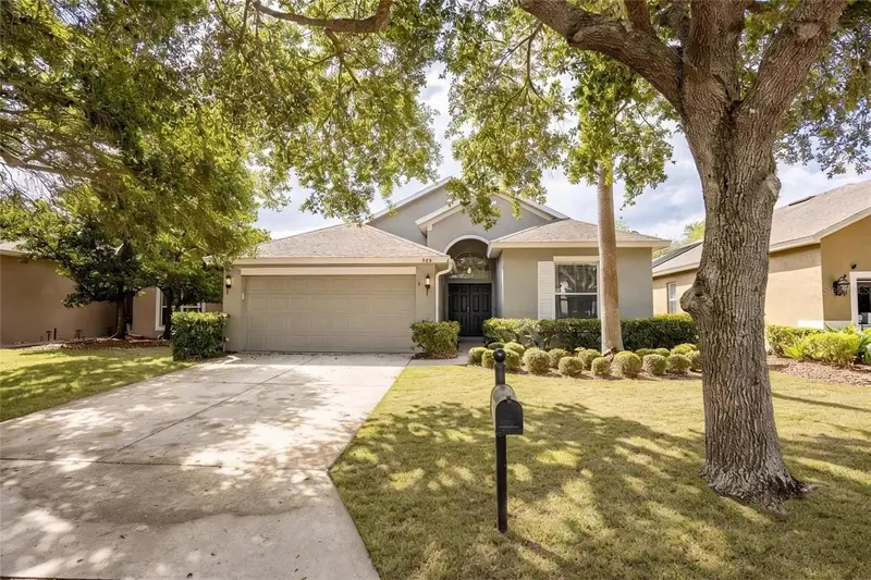 985 Ridgemount Pl, FL