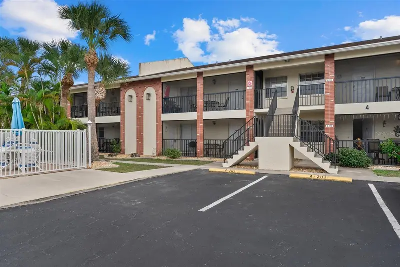 1531 Placida Rd #204, FL