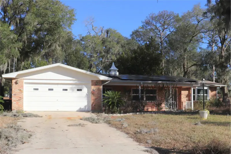 401 S Pine Ave, FL