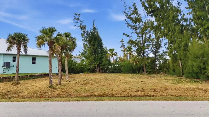 3925 Magnolia Way, FL