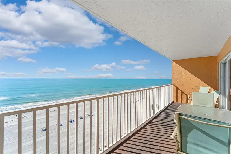 17140 Gulf Blvd #611, FL