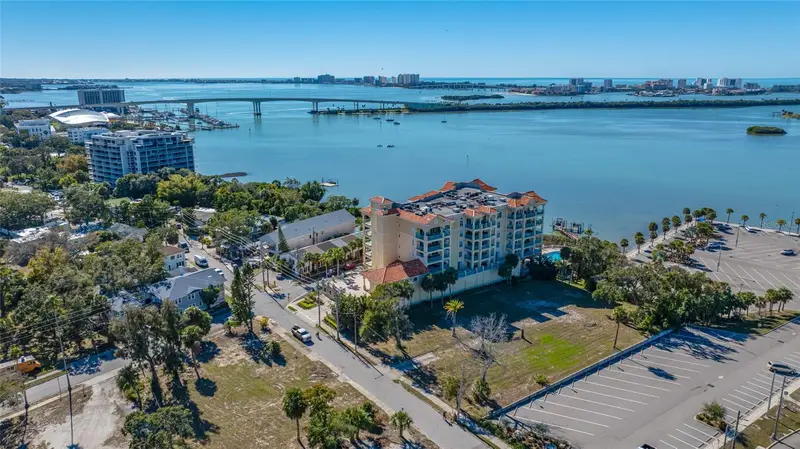 700 N Osceola Ave #606, FL