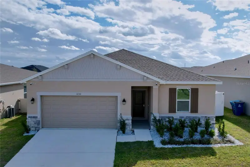 1230 Normandy Dr, FL
