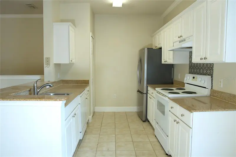 233 Southern Pecan Cir #101, FL