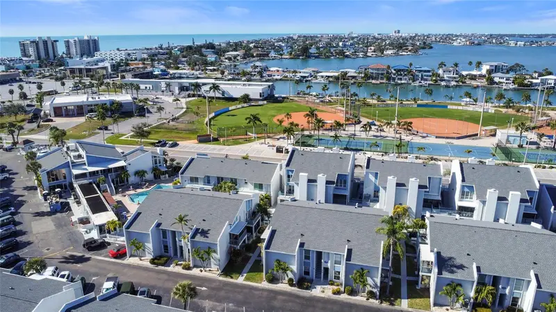 240 Medallion Blvd #A, FL