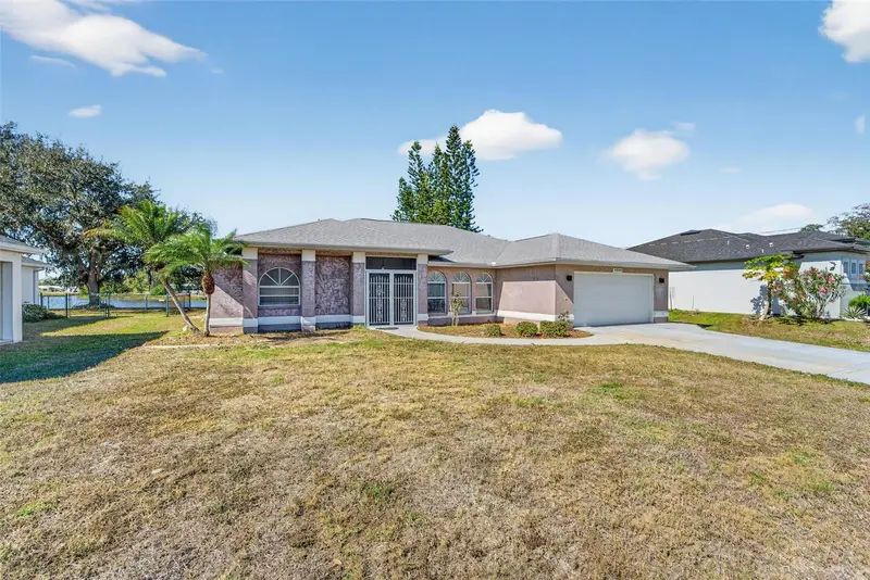 4541 Blueridge St, FL