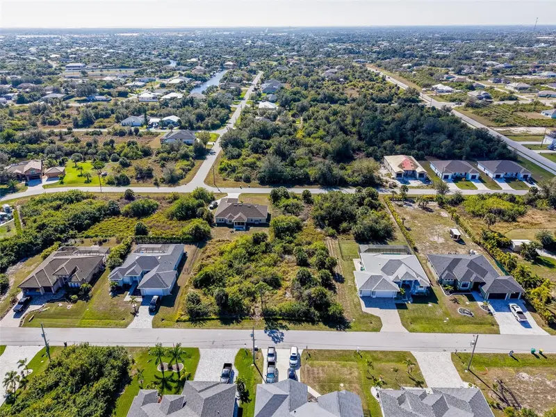 9309 Panama Cir, FL