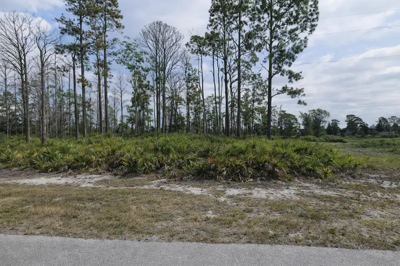 8 Mast Dr, FL
