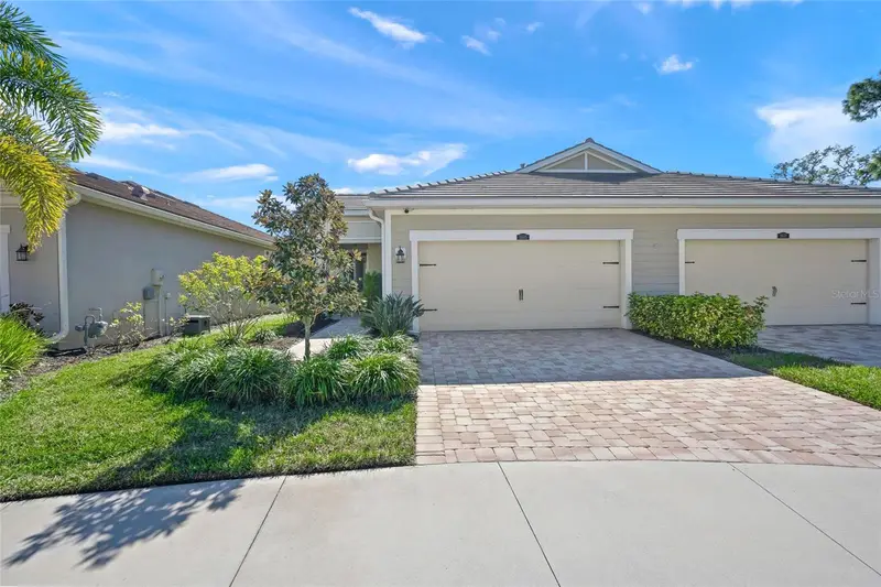 8605 Rain Song Rd, FL