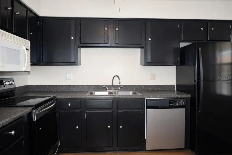 130 E Johnson Ave #205, FL
