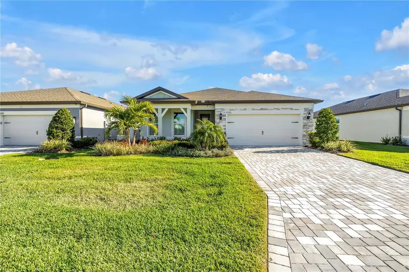 9135 Barrier Coast Trl, FL