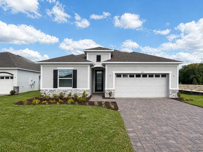 820 Sunshower Dr, FL