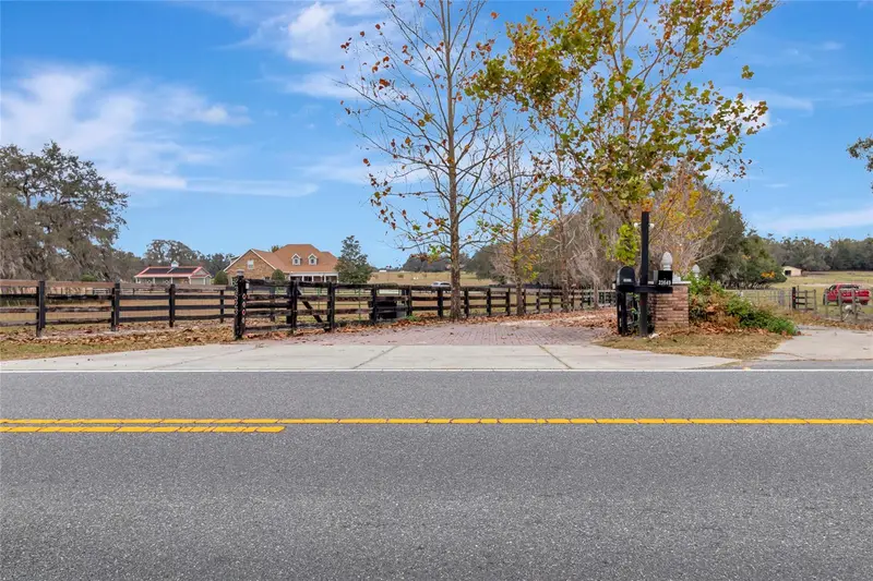 Wolf Branch Rd, FL